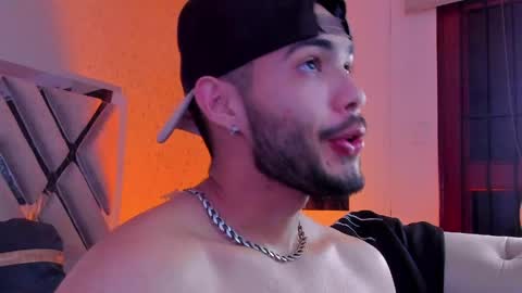 Vincent online show from 04-20-26, 04:04