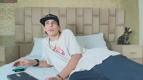 Vincent online show from 12-27-24, 06:03