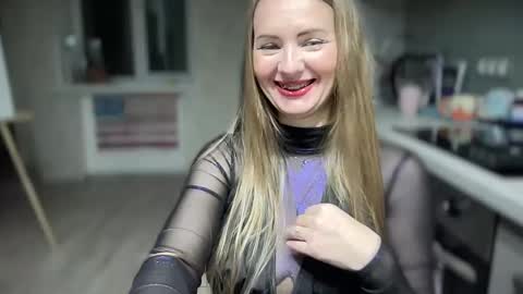 Funny  girl online show from 01-24-25, 05:53