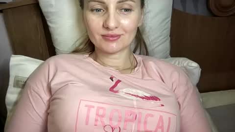 Funny  girl online show from 02-12-25, 01:52