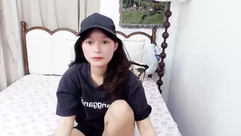 Snapshot of violazona chatting on 03-16-26, 08:40 Zona online show from 03-16-26, 08:40