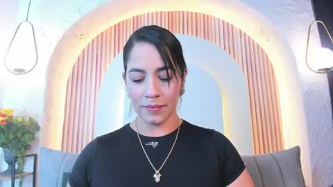 Snapshot of violeet_scottt chatting on 07-03-26, 01:28 Violette online show from 07-03-26, 01:28