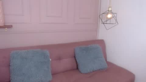 V I O L E T  online show from 03-31-26, 02:06