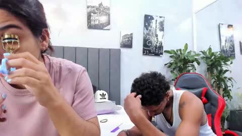 Violet and Myers online show from 09-26-25, 11:14