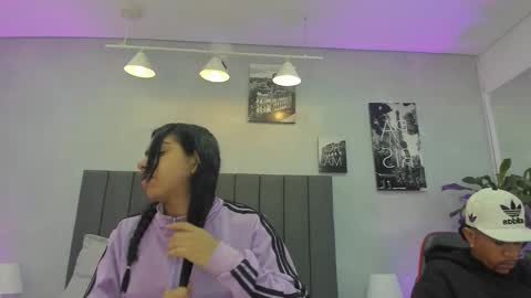 Violet and Myers online show from 10-20-25, 11:43