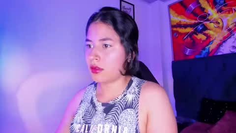 Snapshot of violet_blaze chatting on 09-30-25, 10:09 online show from 09-30-25, 10:09