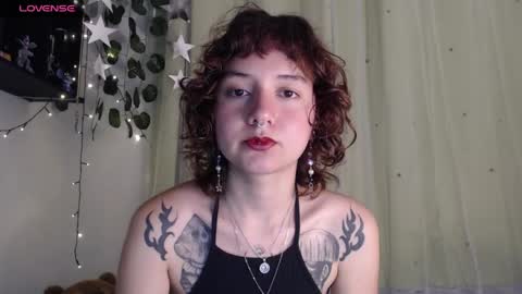 Violet online show from 04-23-26, 06:14