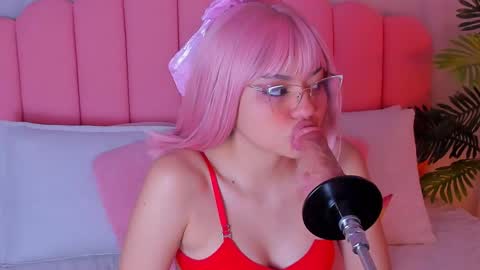 Vio online show from 10-17-25, 05:37