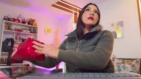 Snapshot of violet_lii chatting on 02-04-26, 11:20 Violet Lii online show from 02-04-26, 11:20