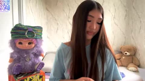 Violet online show from 05-27-26, 08:00