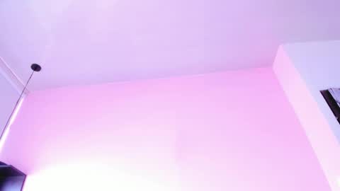 violet online show from 09-17-25, 01:35