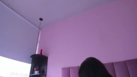 violet online show from 09-18-25, 01:46