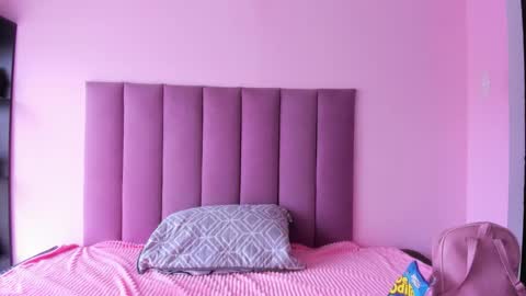 violet online show from 09-29-25, 02:00