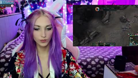 Snapshot of violet_noir_ chatting on 01-23-25, 12:19 Deya online show from 01-23-25, 12:19