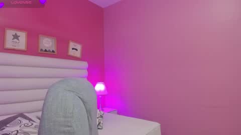 violet_sinclair online show from 06-02-26, 11:34