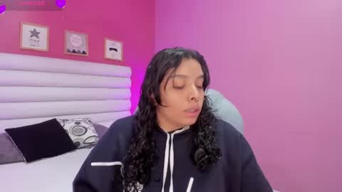 violet_sinclair online show from 07-16-26, 11:27