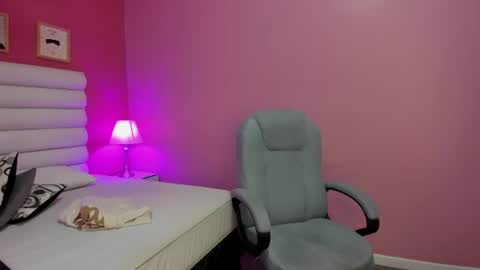 violet_sinclair online show from 07-24-26, 12:14