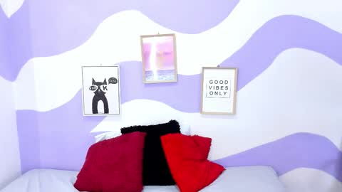 violeta_1404 online show from 10-31-25, 01:56