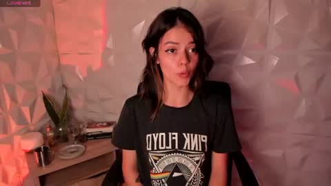   VIOLETA   online show from 06-11-26, 11:36
