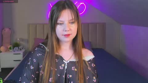 Violeta online show from 06-07-26, 01:10