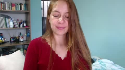 Snapshot of violeta_peter69 chatting on 05-13-26, 09:00 Violeta Peter online show from 05-13-26, 09:00