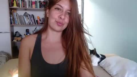 Snapshot of violeta_peter69 chatting on 06-12-26, 08:19 Violeta Peter online show from 06-12-26, 08:19