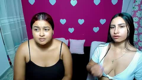 Snapshot of violeta_rouses chatting on 04-26-26, 03:15 violeta_rouses online show from 04-26-26, 03:15