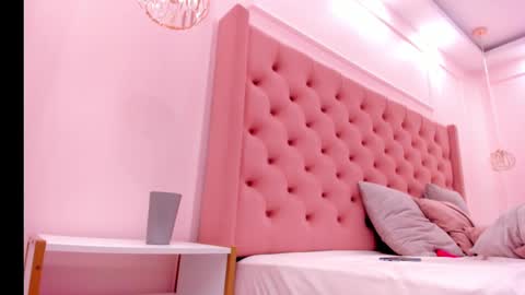 Snapshot of violeta_soracchi_ chatting on 03-09-25, 04:44 violeta_soracchi_ online show from 03-09-25, 04:44