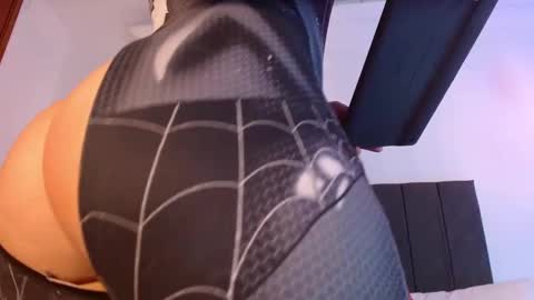 Violeta online show from 03-06-26, 05:09