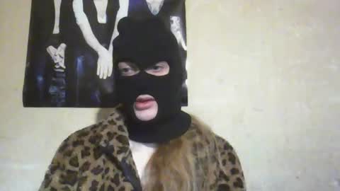 Snapshot of violetfox26 chatting on 07-17-26, 02:02 violetfox26 online show from 07-17-26, 02:02