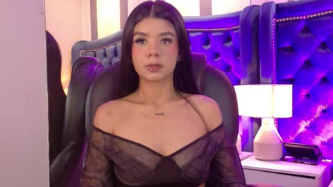 Your Princess Violet online show from 10-12-25, 09:36