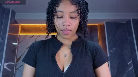 violeth_b online show from 05-13-26, 01:30