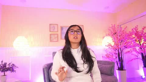 violetjonesx online show from 05-01-26, 11:48