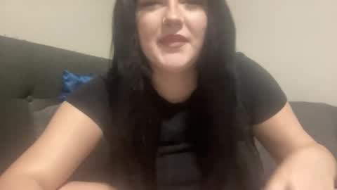 Snapshot of violetkittyy chatting on 10-20-25, 04:07 Violet Kitty online show from 10-20-25, 04:07