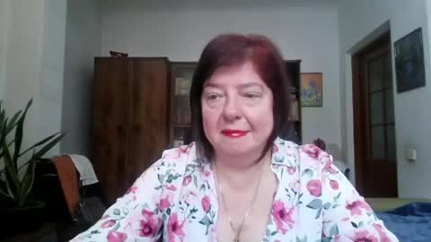 Snapshot of violetpulse chatting on 04-30-26, 01:39 violetpulse online show from 04-30-26, 01:39