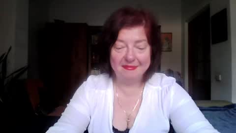 Snapshot of violetpulse chatting on 05-25-26, 02:34 violetpulse online show from 05-25-26, 02:34