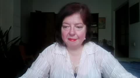 Snapshot of violetpulse chatting on 05-30-26, 11:18 violetpulse online show from 05-30-26, 11:18