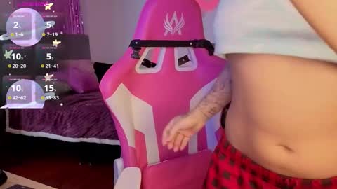   online show from 02-18-26, 08:05