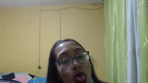Snapshot of violetsexhot999 chatting on 03-09-25, 05:22 Violet777 online show from 03-09-25, 05:22