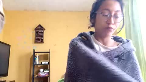 Snapshot of violetsexhot999 chatting on 09-10-25, 12:49 Violet777 online show from 09-10-25, 12:49