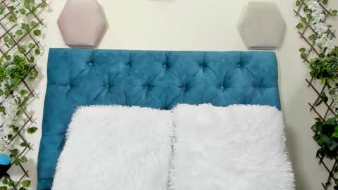 violett  rousee online show from 11-04-25, 03:44