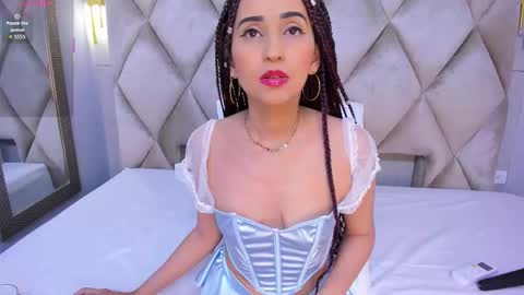 Snapshot of violett_rabbit_ chatting on 02-02-26, 08:29 Violett online show from 02-02-26, 08:29