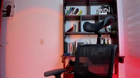 Snapshot of violett_red chatting on 05-01-26, 10:14 Violeta online show from 05-01-26, 10:14