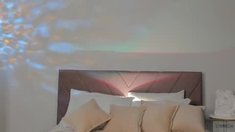 Snapshot of violetta_finch chatting on 03-09-25, 04:55 violetta_finch online show from 03-09-25, 04:55