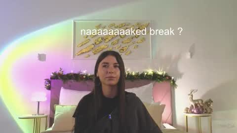 Snapshot of violetta_finch chatting on 12-21-25, 10:22 violetta_finch online show from 12-21-25, 10:22