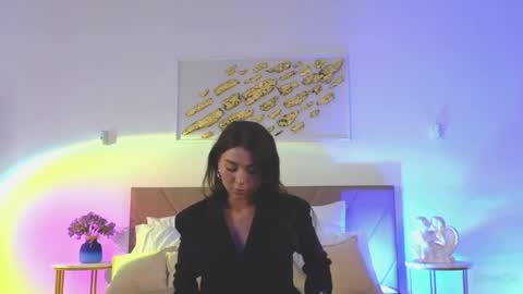 violetta_finch online show from 05-18-26, 10:21