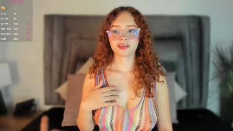 Snapshot of violetta_jaramillo chatting on 03-17-26, 03:55 violetta_jaramillo online show from 03-17-26, 03:55