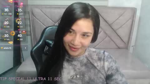 Violetta  online show from 03-11-26, 04:18