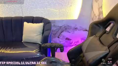 Violetta  online show from 06-27-26, 04:06