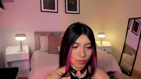 Snapshot of violetta_nur chatting on 06-02-26, 09:28 Violetta nur online show from 06-02-26, 09:28